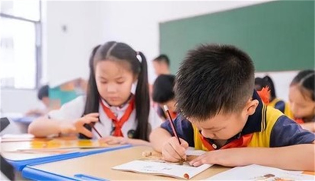 学校处罚学生需要通知家长吗 