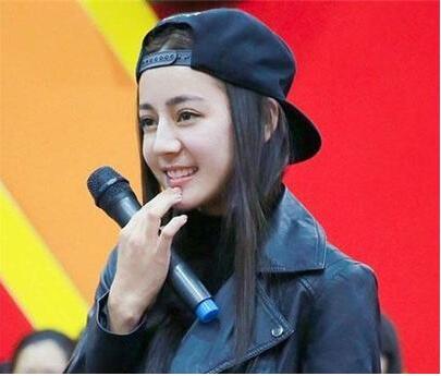戴棒球帽适合的发型大全 让你美的冒泡