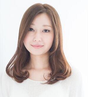 脸大女生变巴掌小脸发型