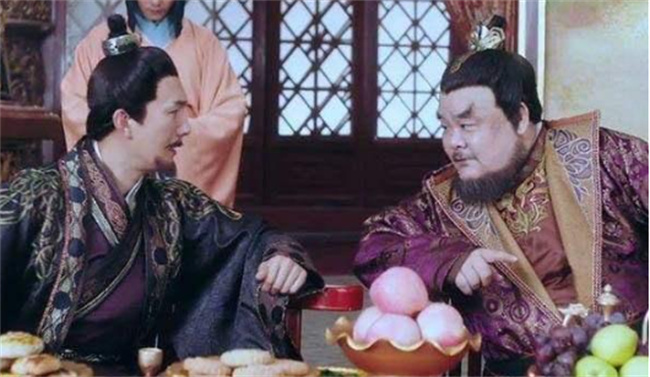 为什么王维投降安禄山反而得到信任和重用了 