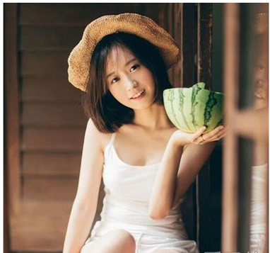 2024年夏季剪什么短发好看 最新女生短发发型