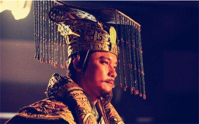 齐桓公为什么晚年昏庸 