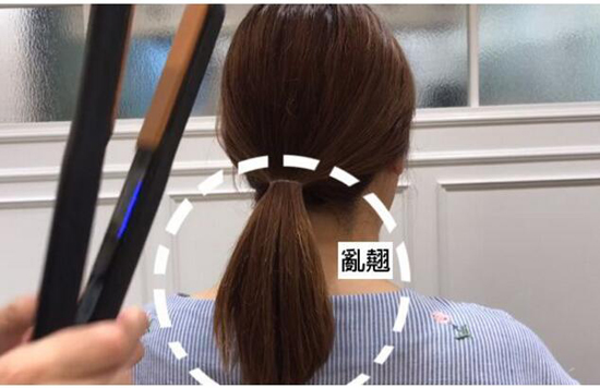 马尾发型新扎法 怎么用平板夹夹出女神弧度