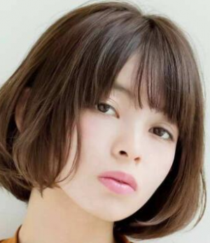 最新日式甜美短发发型  时尚减龄更百搭