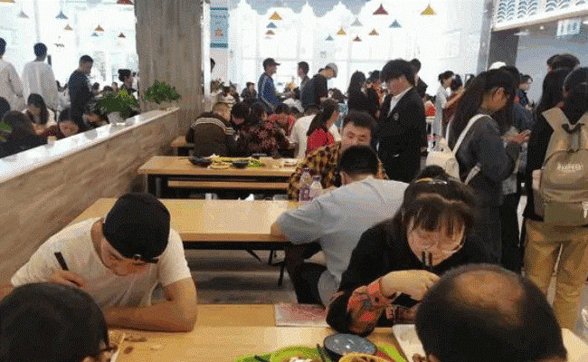 珠海市将逐步取消学校教工食堂，有什么用意 