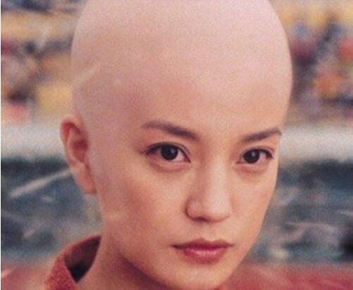 剃了光头的女人都后悔  女人剃光头的新故事