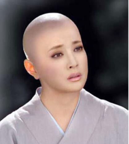 剃了光头的女人都后悔  女人剃光头的新故事