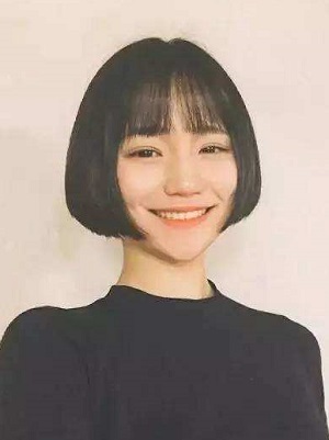 什么发型显脸小 女生瘦脸发型短发发型
