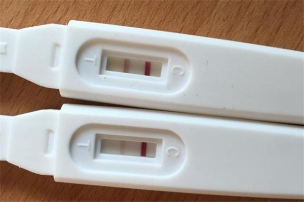 验孕棒放久了会两条杠吗 验孕棒放久了会影响结果吗