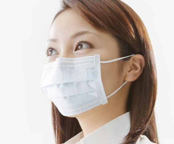 口罩里面全是水怎么处理 口罩打湿还有用吗
