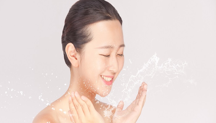 黛汐适合多大年龄用 黛汐化妆品牌到底好不好		 