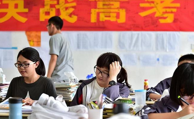 高考复读生和应届生有什么区别 