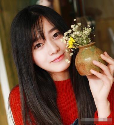 长脸脸大女生适合的女生发型