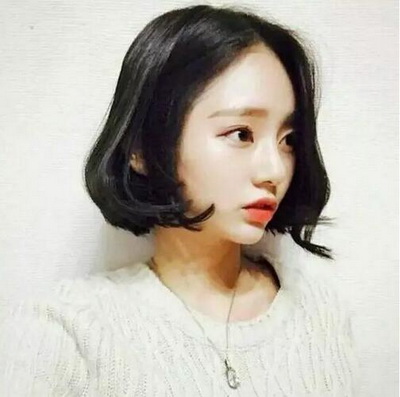 2024女生短发最新发型大全