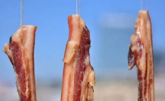 怎样的腊猪肉才好吃，腌制腊肉怎么保存最好 