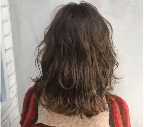 头发毛躁适合剪短发吗？婴儿油快速去头发毛躁小窍门