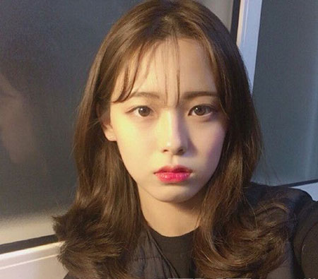 甜美女生中长发发型 夏季超爱的