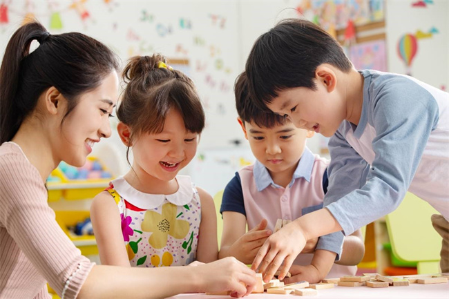 公立私立幼儿园差距大吗 
