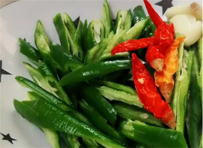 辣椒炒豆腐干怎么做好吃 