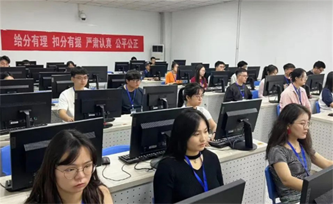 高考评卷工作全面开启，分数如何出炉 