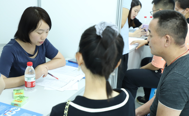 一些高考志愿填报服务有套路，要怎么应对 