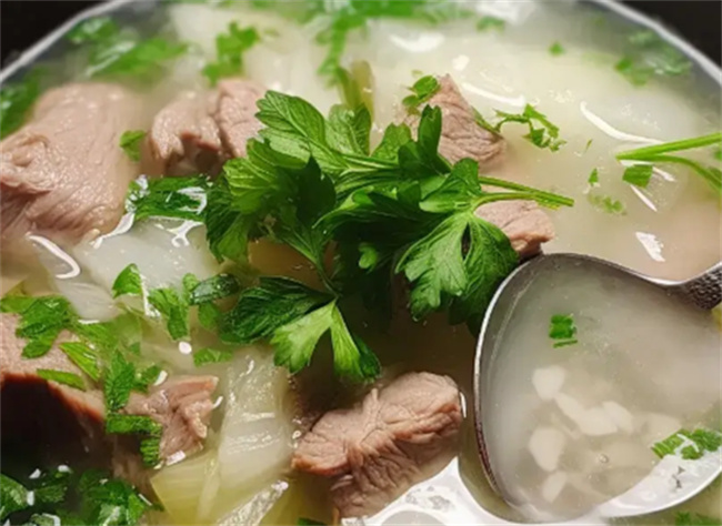 清炖羊肉怎么做好吃又嫩 