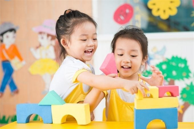 公立私立幼儿园差距大吗 