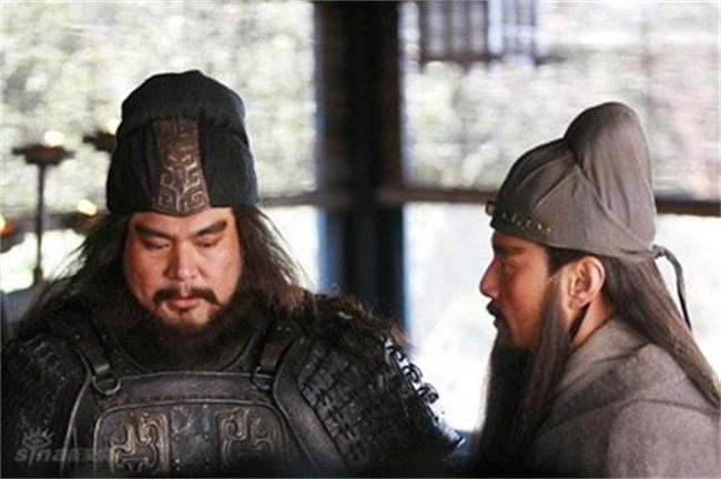 张飞号称万人敌为何总喜欢鞭打将士呢 
