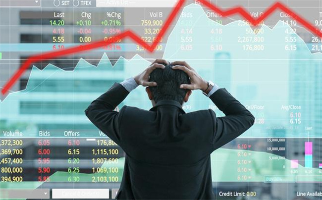 股票下跌几个点买几个点能赚钱么 股票下跌的钱去哪了 