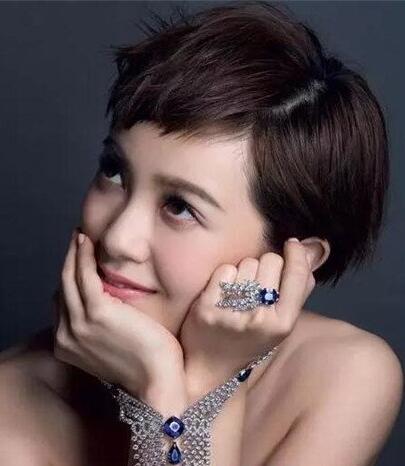 2024年女明星最爱的短发发型