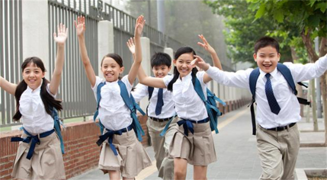 孩子在学校遇到困难家长该怎么做 