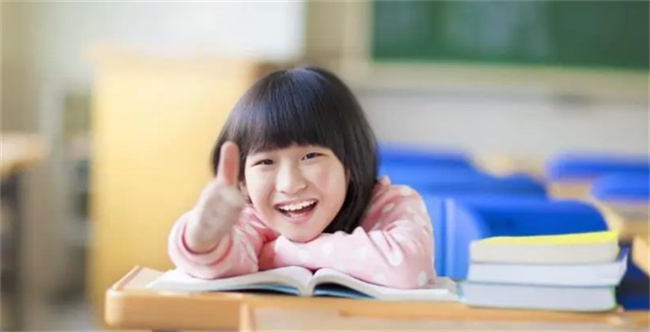 学龄前要背古诗吗 