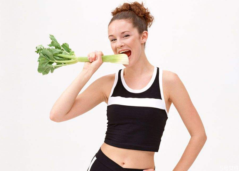 经期节食会瘦得更多吗 经期节食减肥会影响月经吗